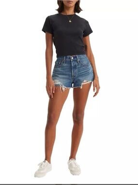 Levi’s 501 Short Darn it Now size 29